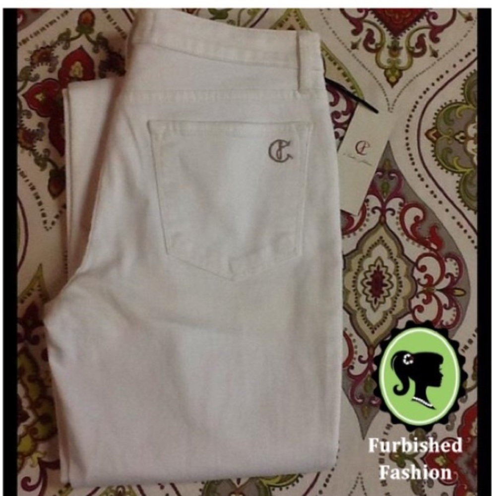 🆑White Straight Leg Jean